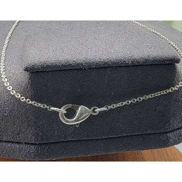 Avon NR Eternal Heart Pendant Necklace Clear Rhinestones Silver Tone Vintage 16" - Picture 6 of 9